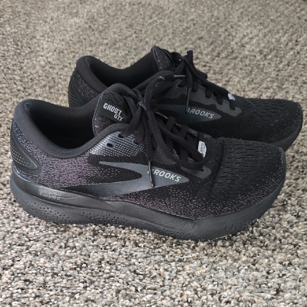 Brooks Ghost 6 Black Running Shoes